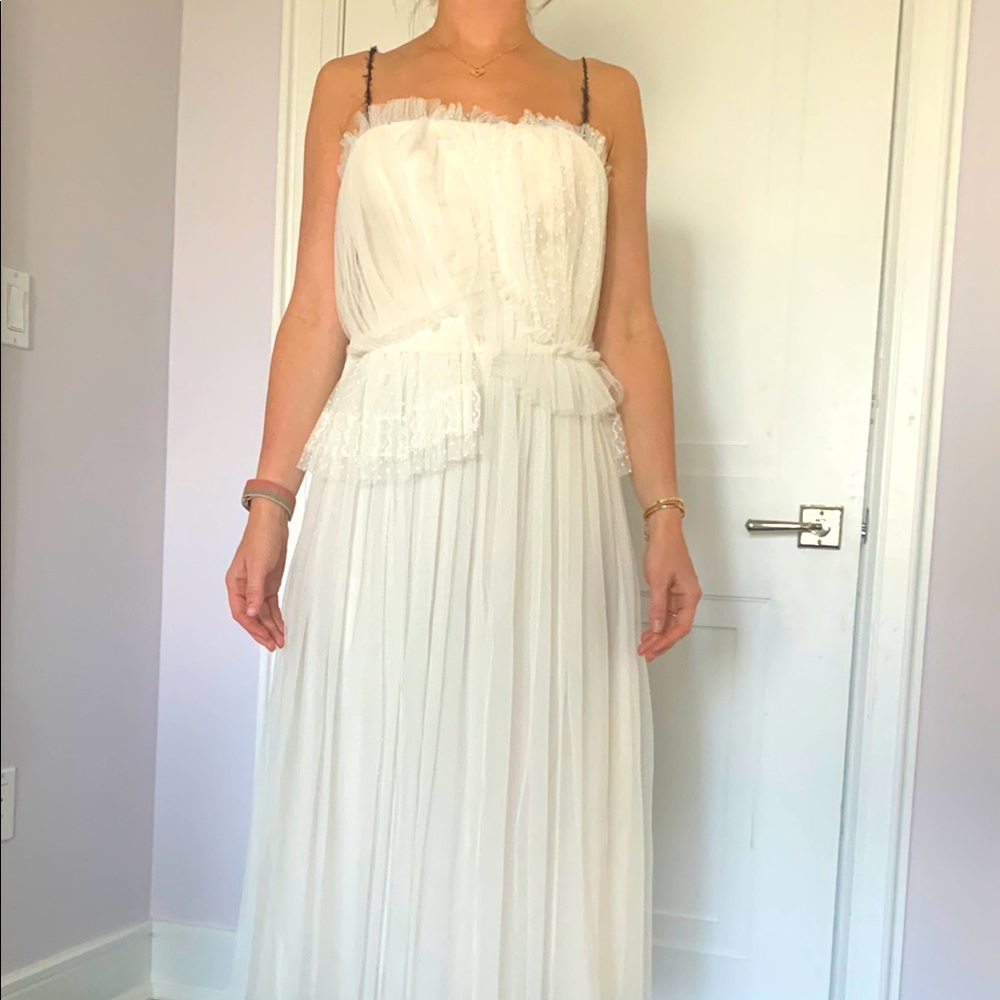 Brand new white dress with a tag. Jason Wu